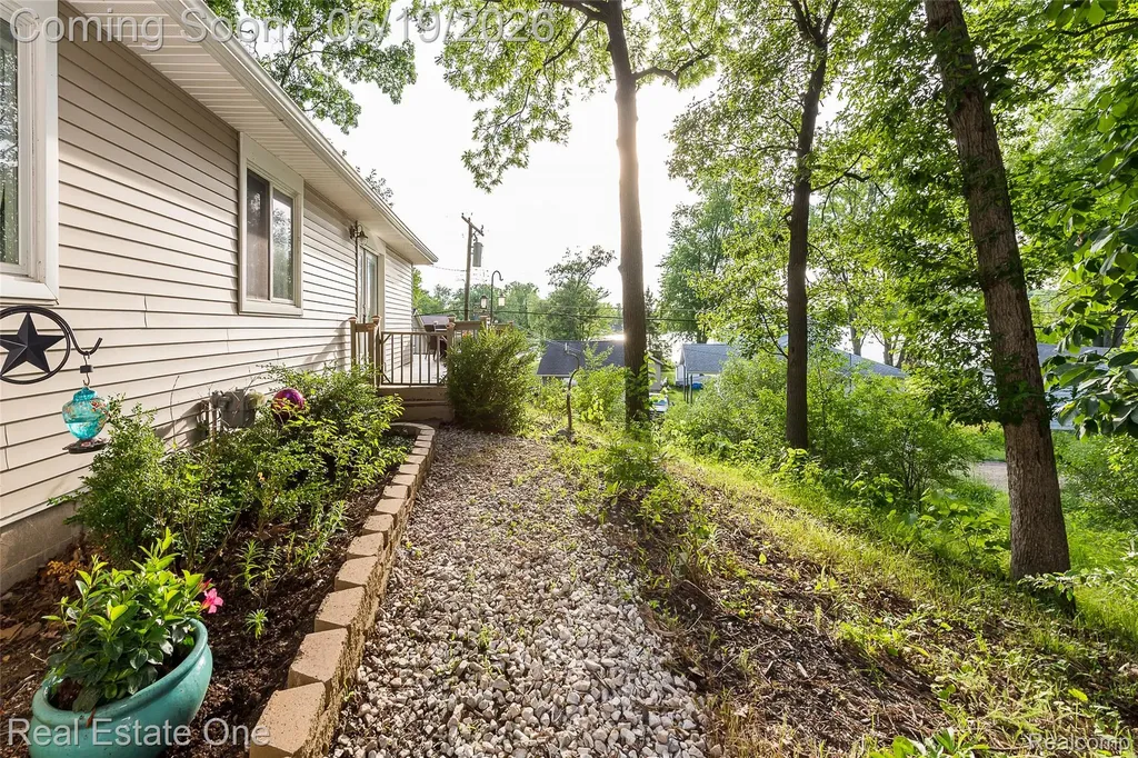 11459 Patterson Lake Drive Putnam Township MI 48169