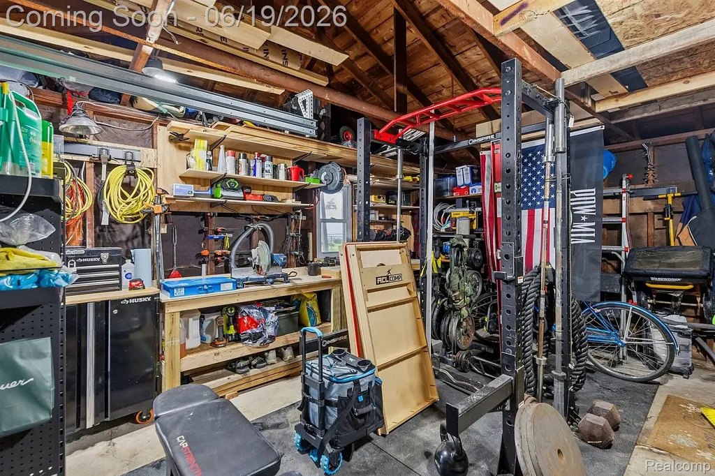 27407 Grant Street St. Clair Shores City MI 48081