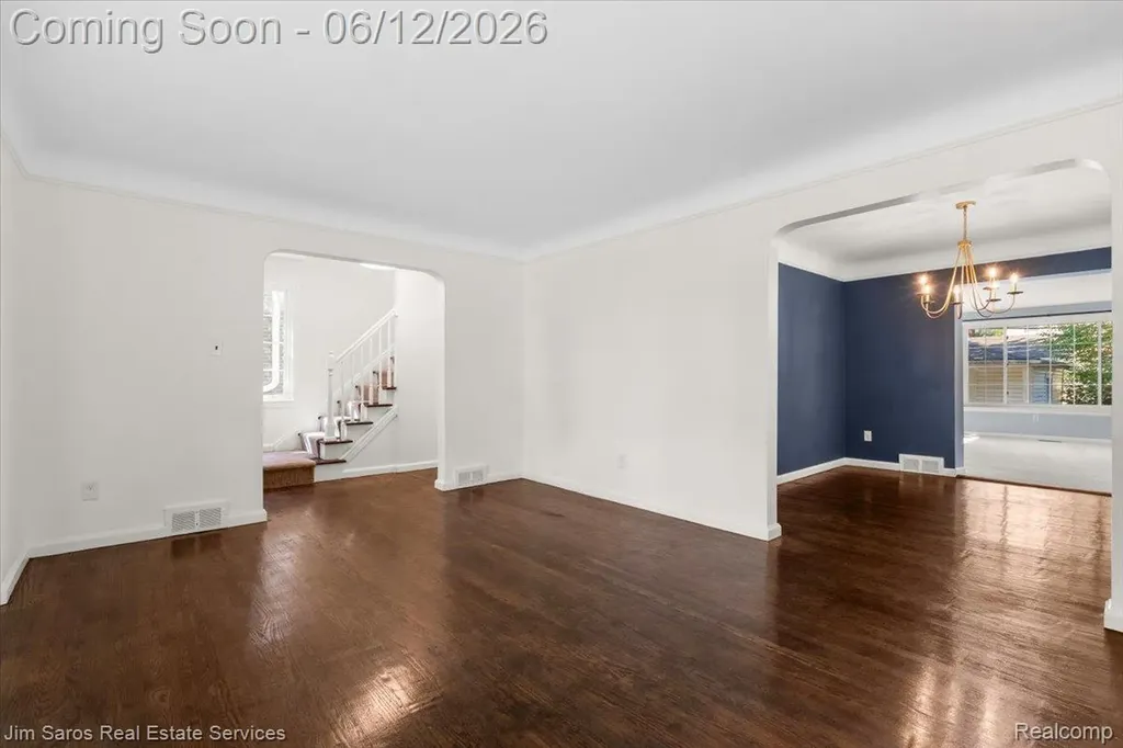 451 Moran Road Grosse Pointe Farms City MI 48236