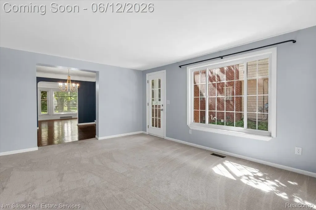 451 Moran Road Grosse Pointe Farms City MI 48236