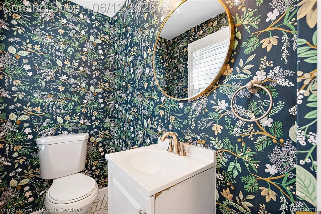 451 Moran Road Grosse Pointe Farms City MI 48236