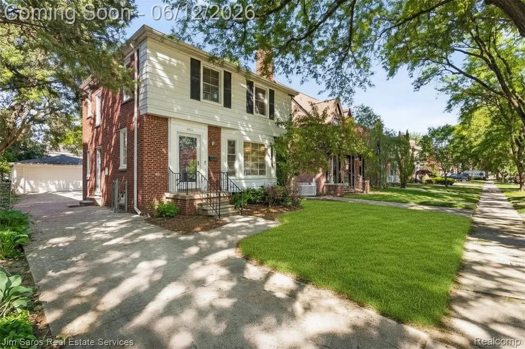 451 Moran Road Grosse Pointe Farms City MI 48236