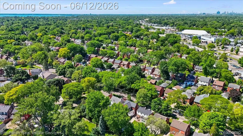 451 Moran Road Grosse Pointe Farms City MI 48236
