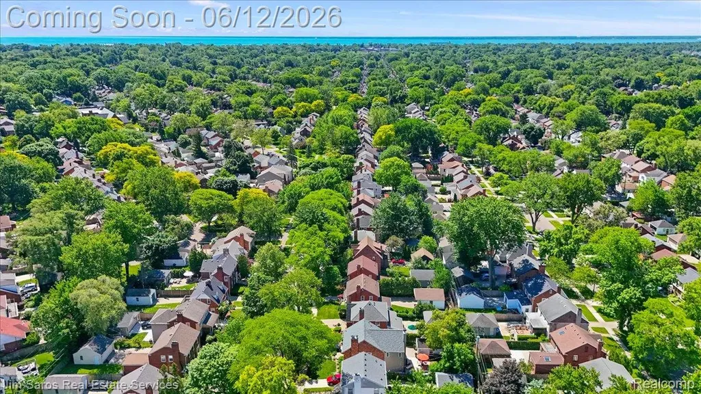 451 Moran Road Grosse Pointe Farms City MI 48236