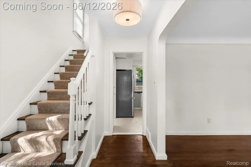 451 Moran Road Grosse Pointe Farms City MI 48236