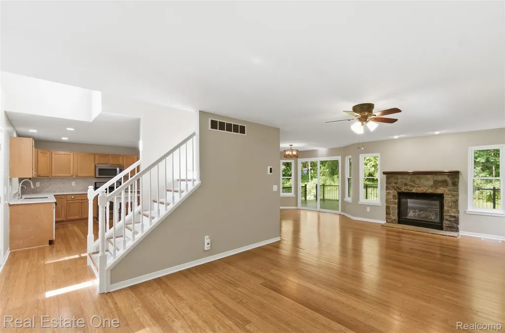 3559 Perry Lake Road Brandon Charter Township MI 48462