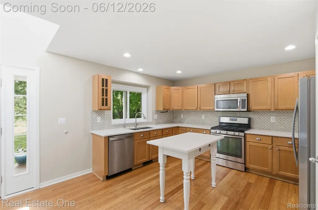 3559 Perry Lake Road Brandon Charter Township MI 48462