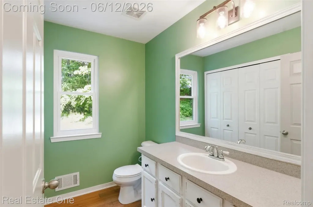 3559 Perry Lake Road Brandon Charter Township MI 48462