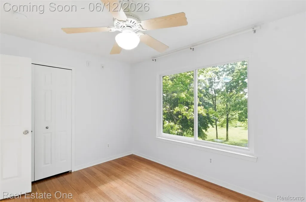 3559 Perry Lake Road Brandon Charter Township MI 48462