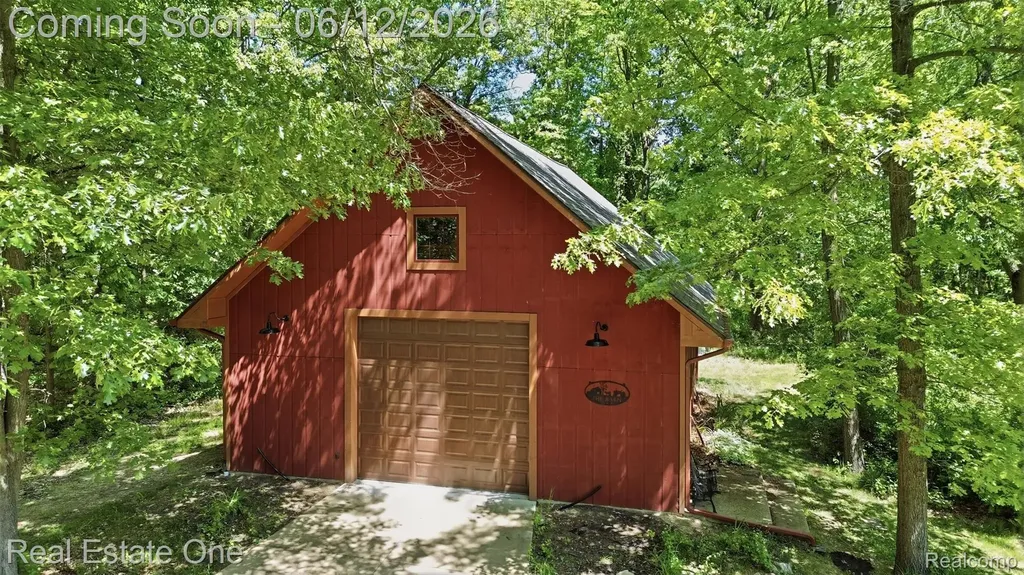 3559 Perry Lake Road Brandon Charter Township MI 48462