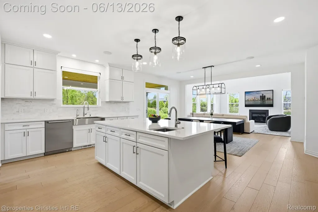 51350 Stone Meadow Court Lyon Charter Township MI 48167