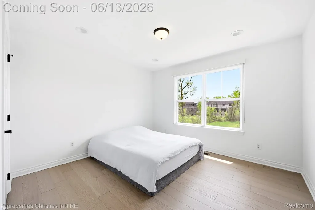 51350 Stone Meadow Court Lyon Charter Township MI 48167