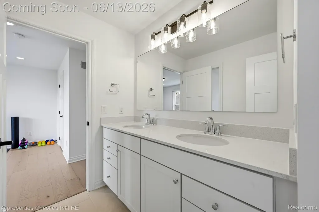 51350 Stone Meadow Court Lyon Charter Township MI 48167