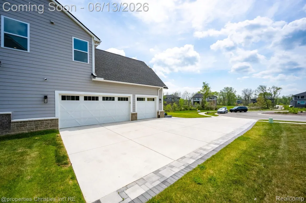51350 Stone Meadow Court Lyon Charter Township MI 48167
