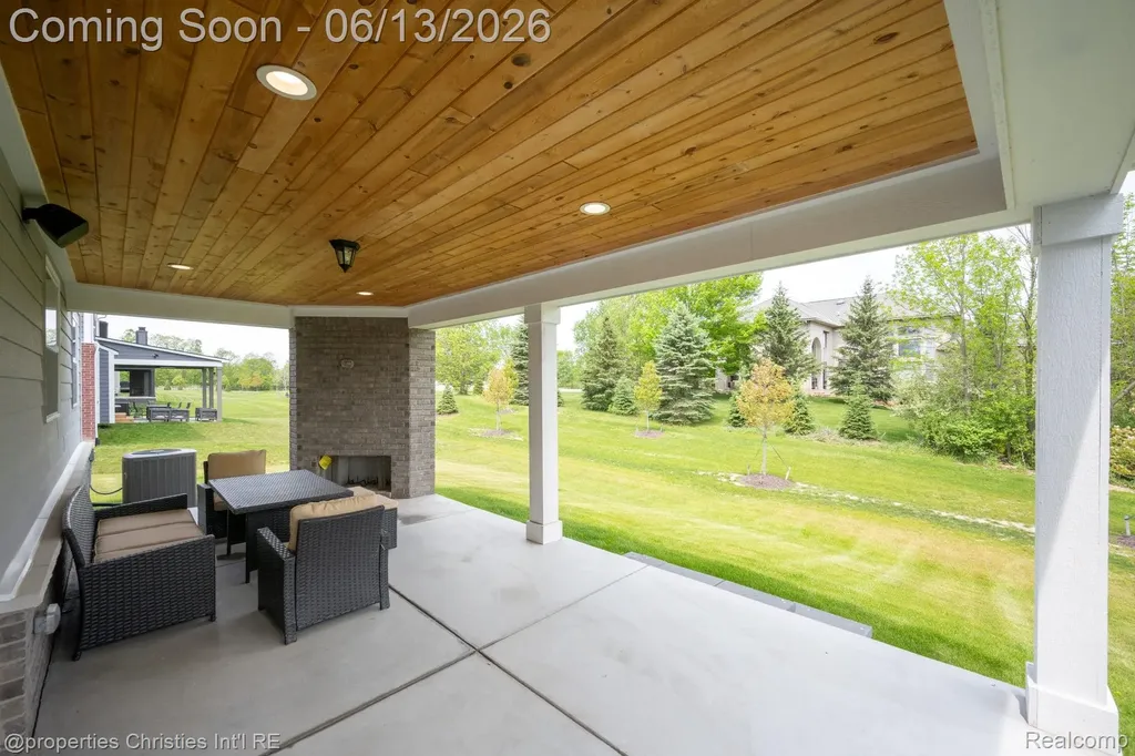 51350 Stone Meadow Court Lyon Charter Township MI 48167