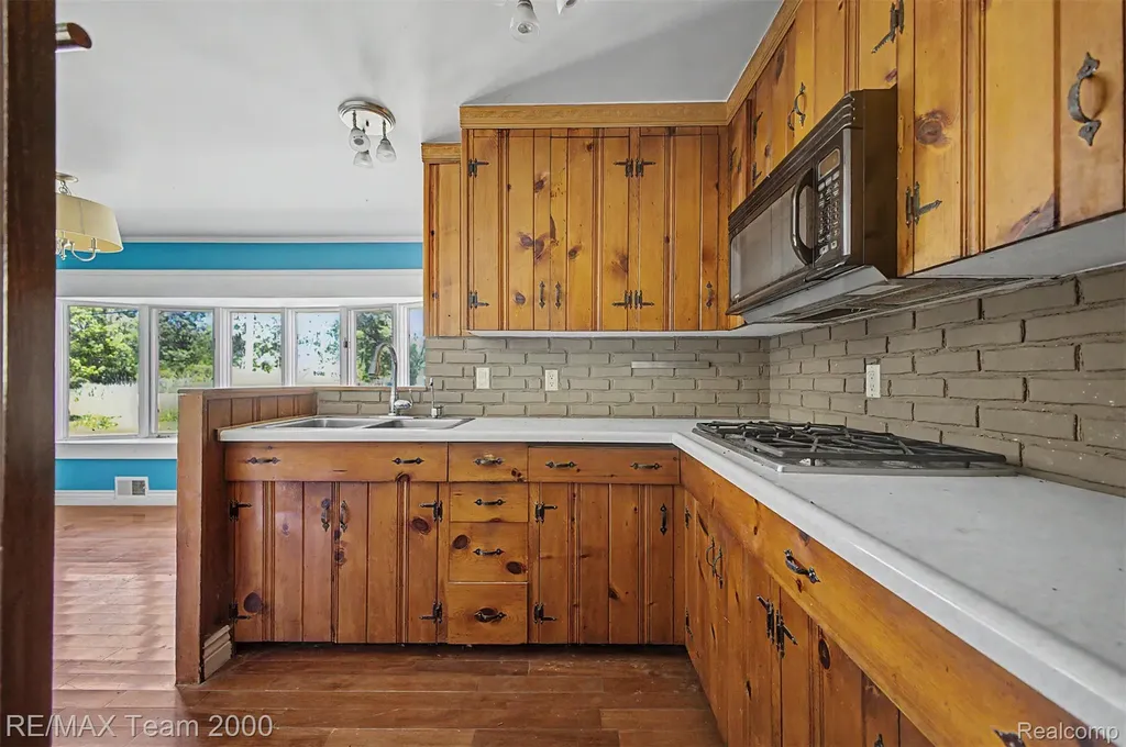 2145 Oakville Waltz Road Ash Township MI 48164