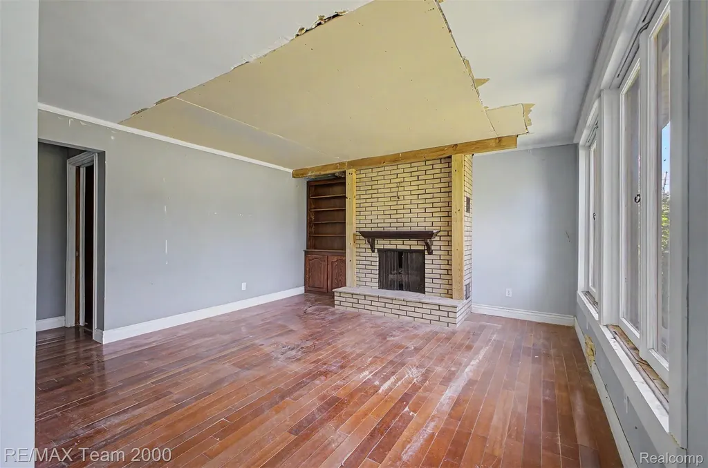 2145 Oakville Waltz Road Ash Township MI 48164