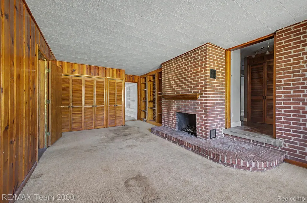 2145 Oakville Waltz Road Ash Township MI 48164
