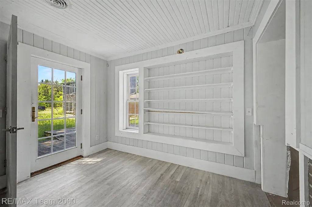2145 Oakville Waltz Road Ash Township MI 48164