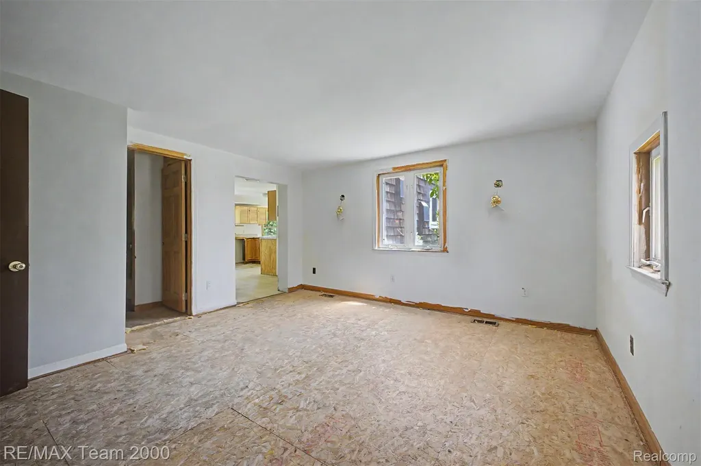 2145 Oakville Waltz Road Ash Township MI 48164