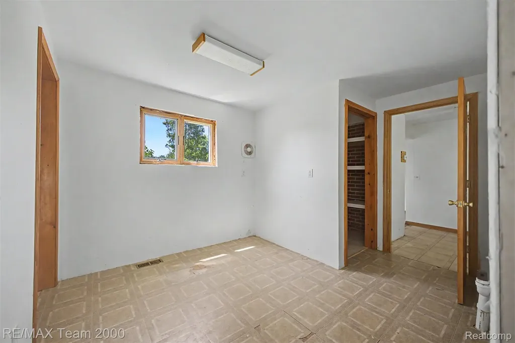 2145 Oakville Waltz Road Ash Township MI 48164