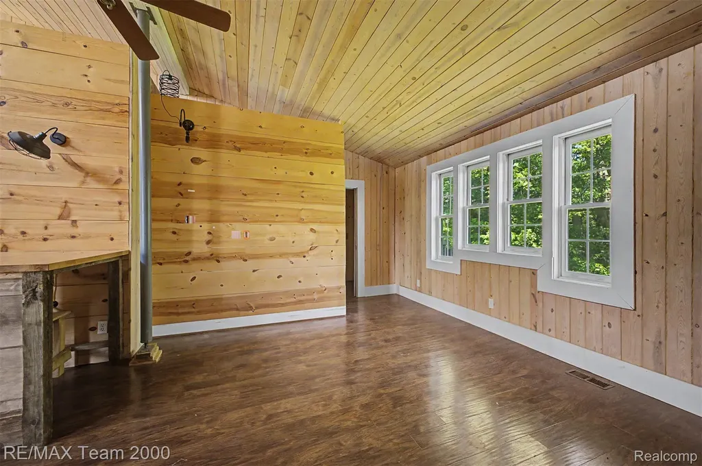 2145 Oakville Waltz Road Ash Township MI 48164