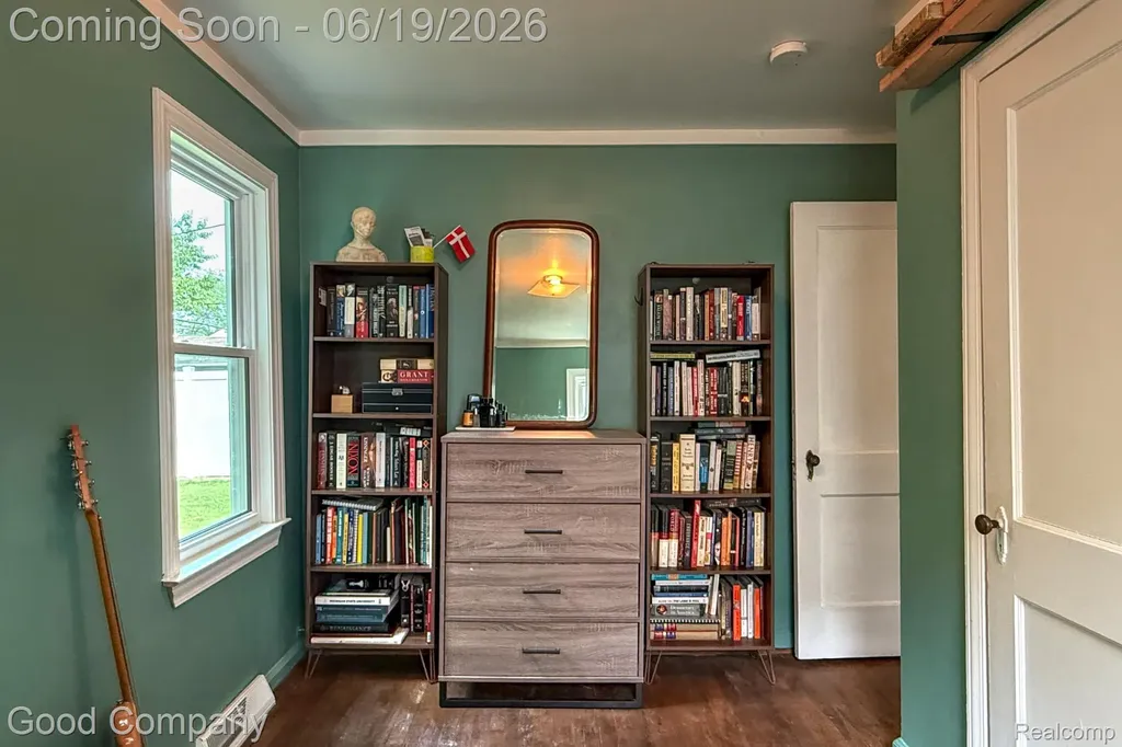 521 E Chesterfield Street Ferndale City MI 48220