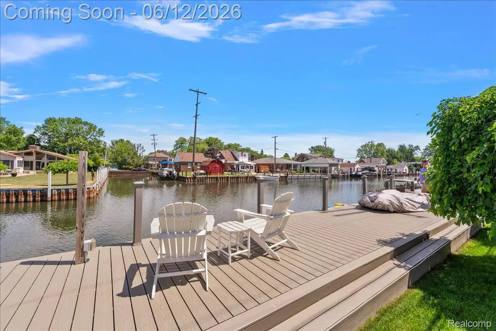 22461 Benjamin Street St. Clair Shores City MI 48081