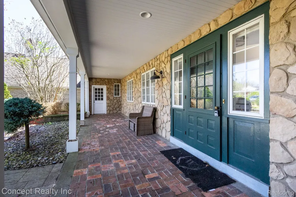 3215 Edgevale Drive Bedford Township MI 48144