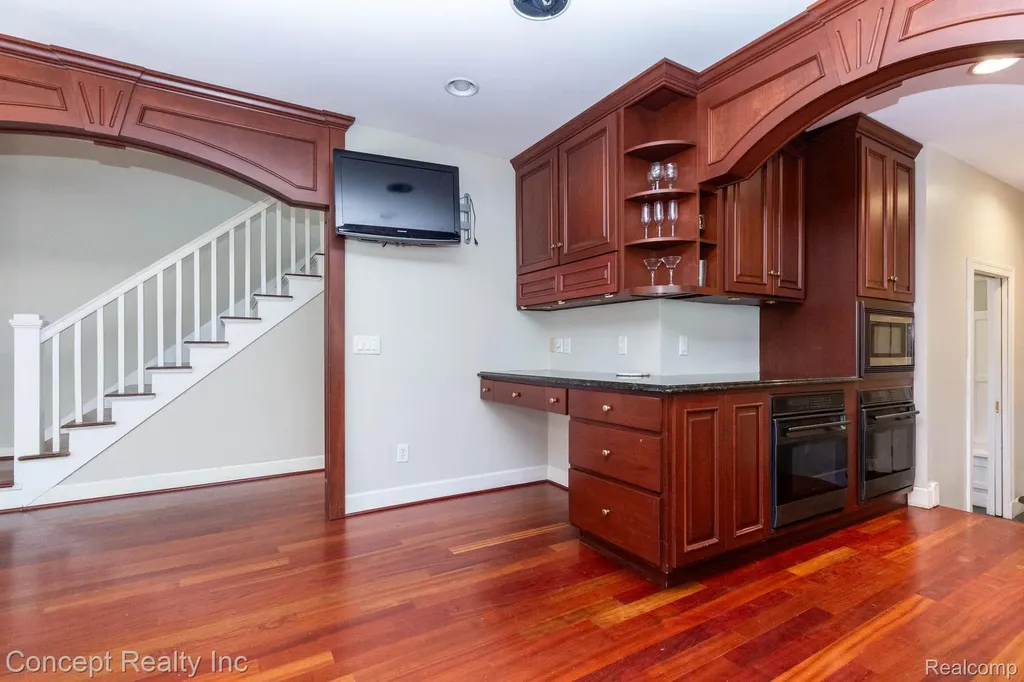 3215 Edgevale Drive Bedford Township MI 48144