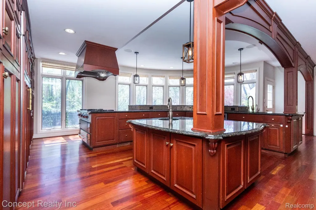 3215 Edgevale Drive Bedford Township MI 48144