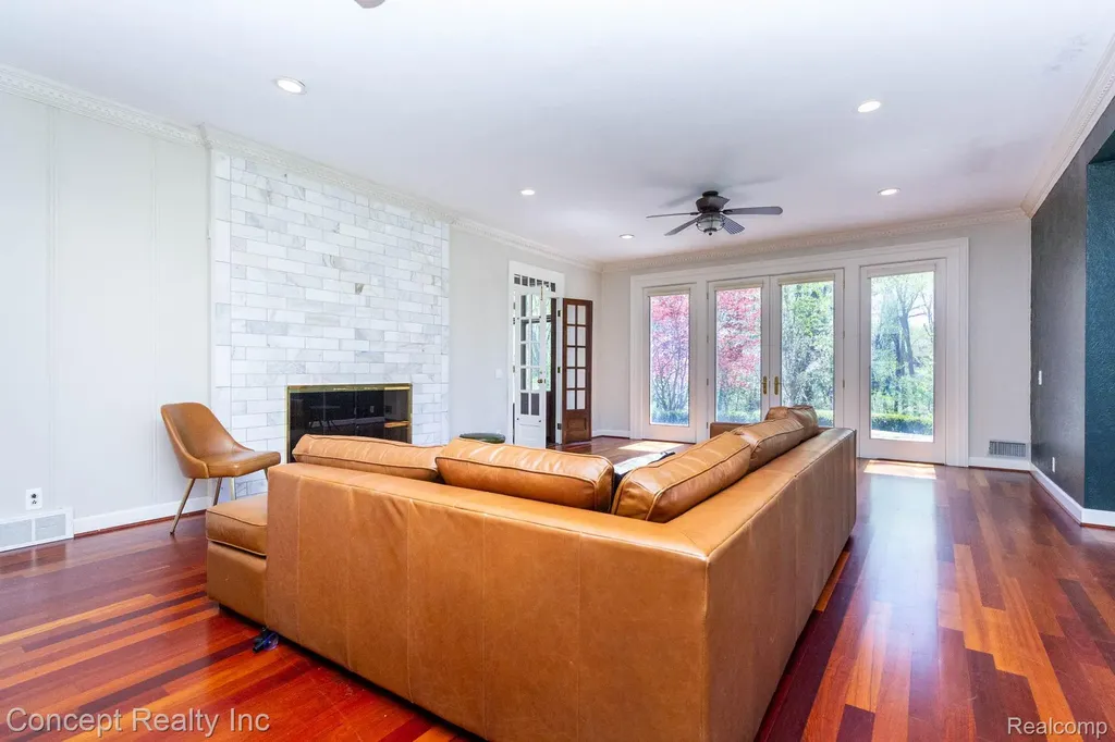 3215 Edgevale Drive Bedford Township MI 48144