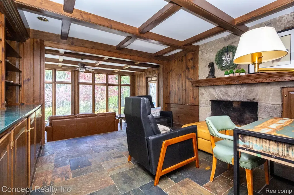 3215 Edgevale Drive Bedford Township MI 48144