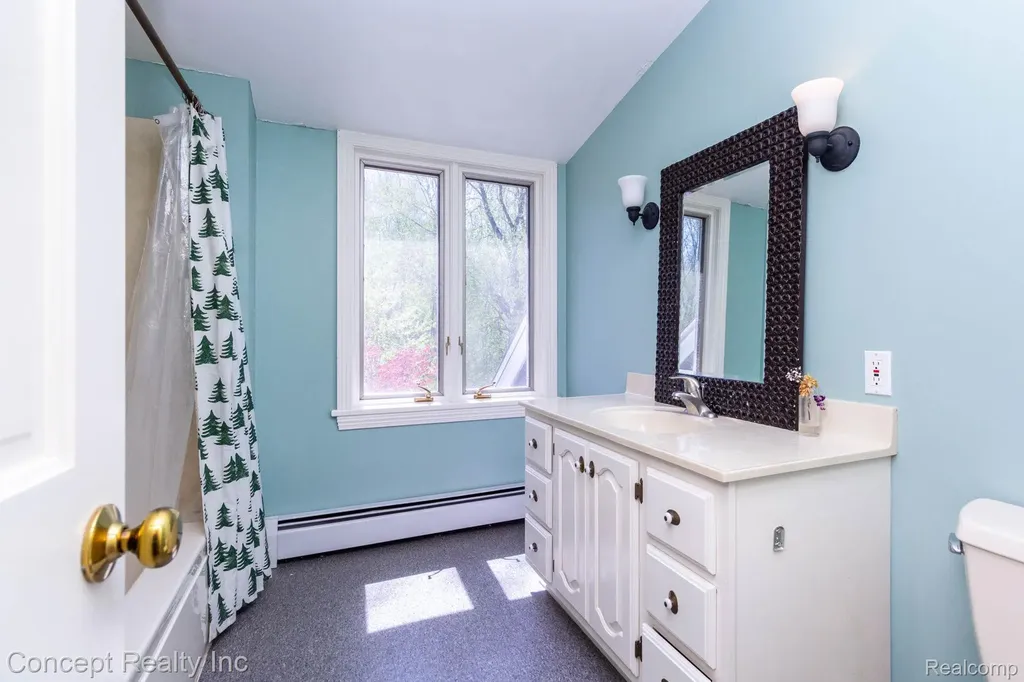 3215 Edgevale Drive Bedford Township MI 48144