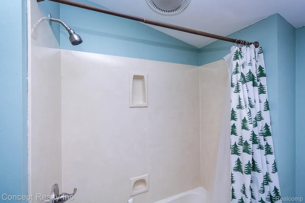 3215 Edgevale Drive Bedford Township MI 48144