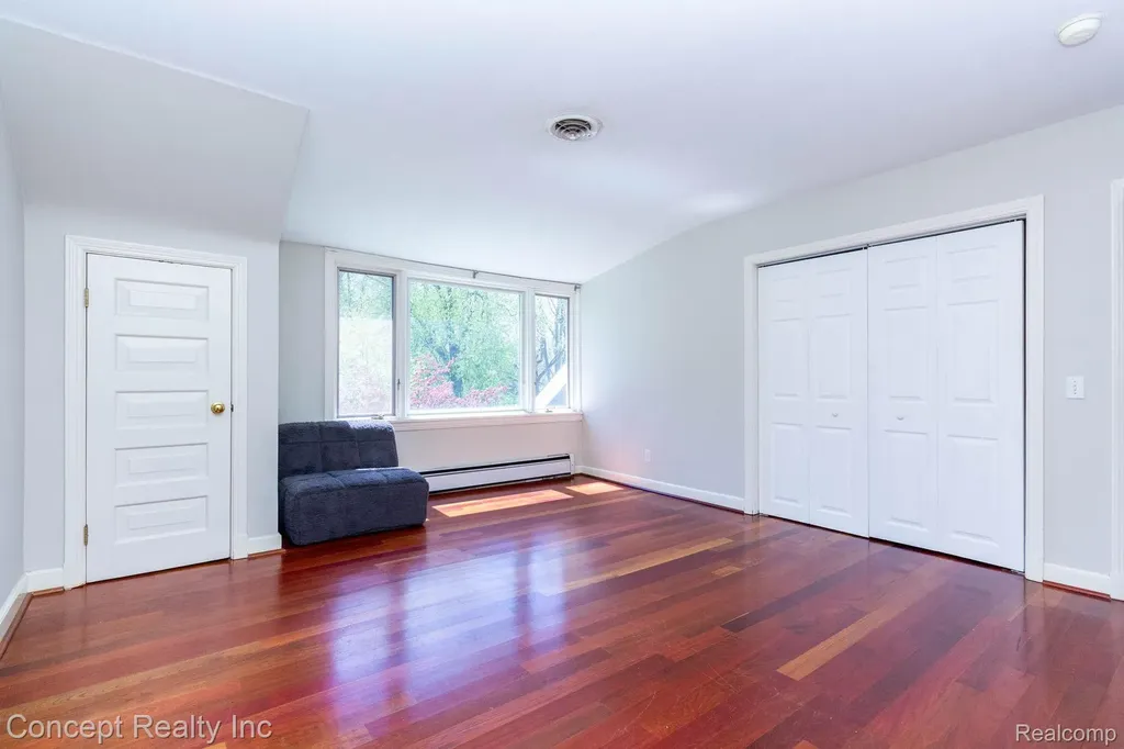3215 Edgevale Drive Bedford Township MI 48144