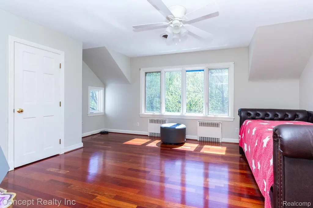 3215 Edgevale Drive Bedford Township MI 48144
