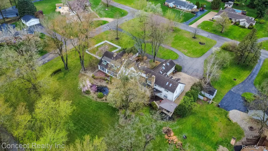 3215 Edgevale Drive Bedford Township MI 48144
