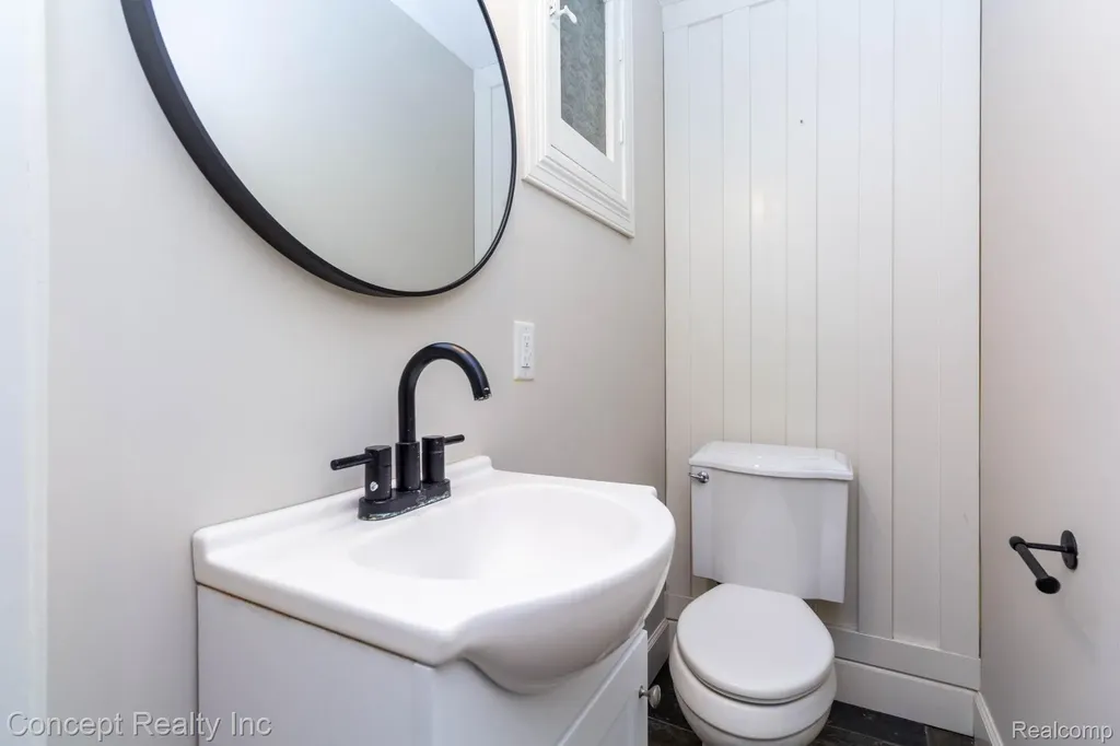 3215 Edgevale Drive Bedford Township MI 48144