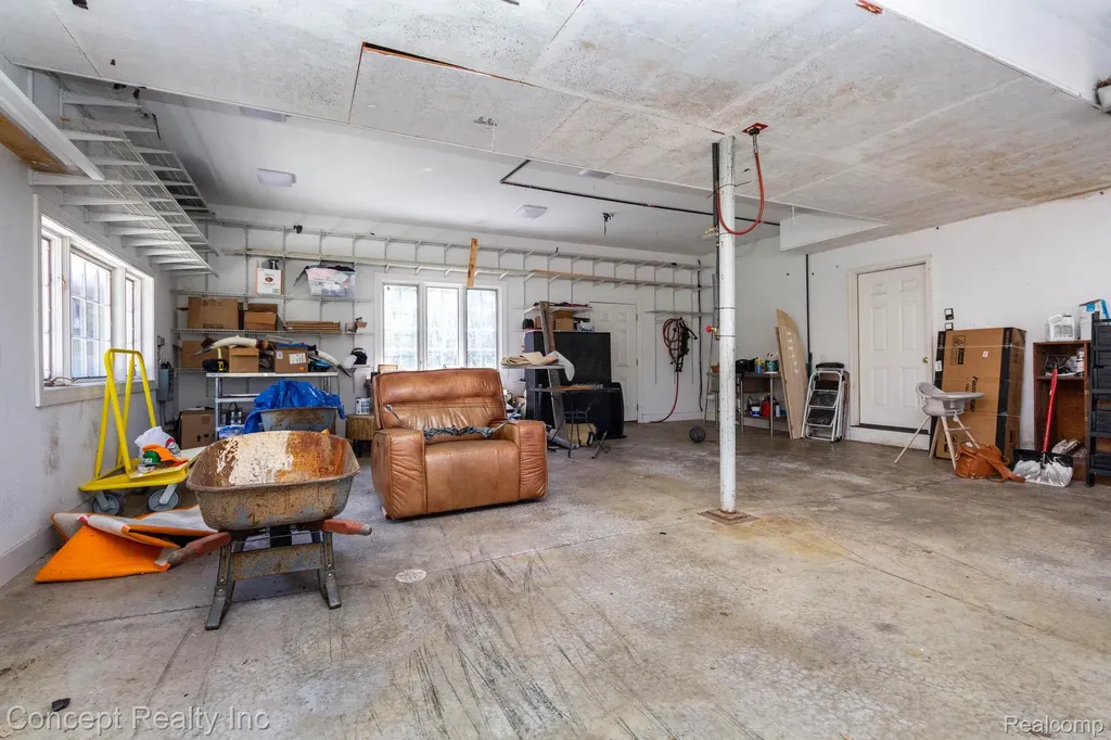 3215 Edgevale Drive Bedford Township MI 48144