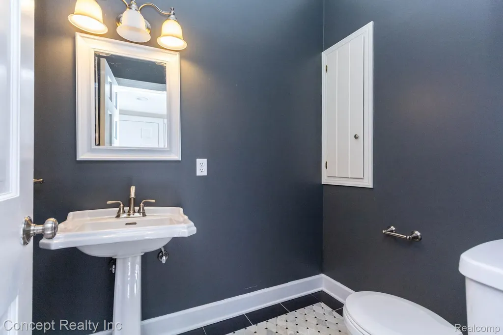 3215 Edgevale Drive Bedford Township MI 48144