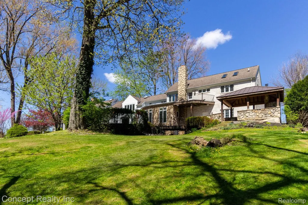 3215 Edgevale Drive Bedford Township MI 48144