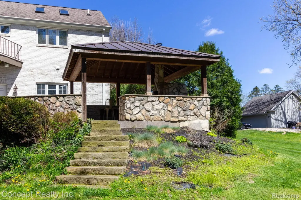 3215 Edgevale Drive Bedford Township MI 48144