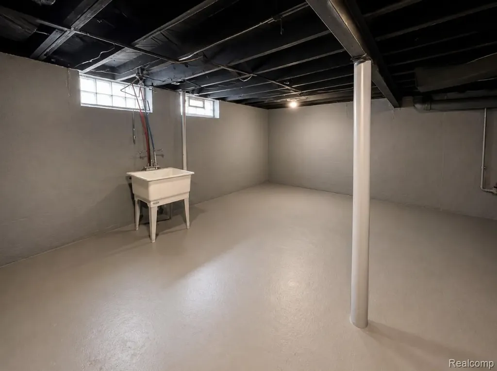 19931 Oakfield Street Detroit City MI 48235