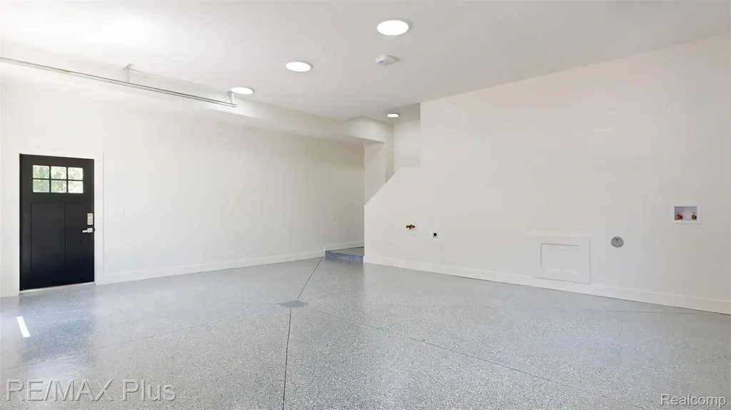 381 Miller Lake Road Deerfield Township MI 48421