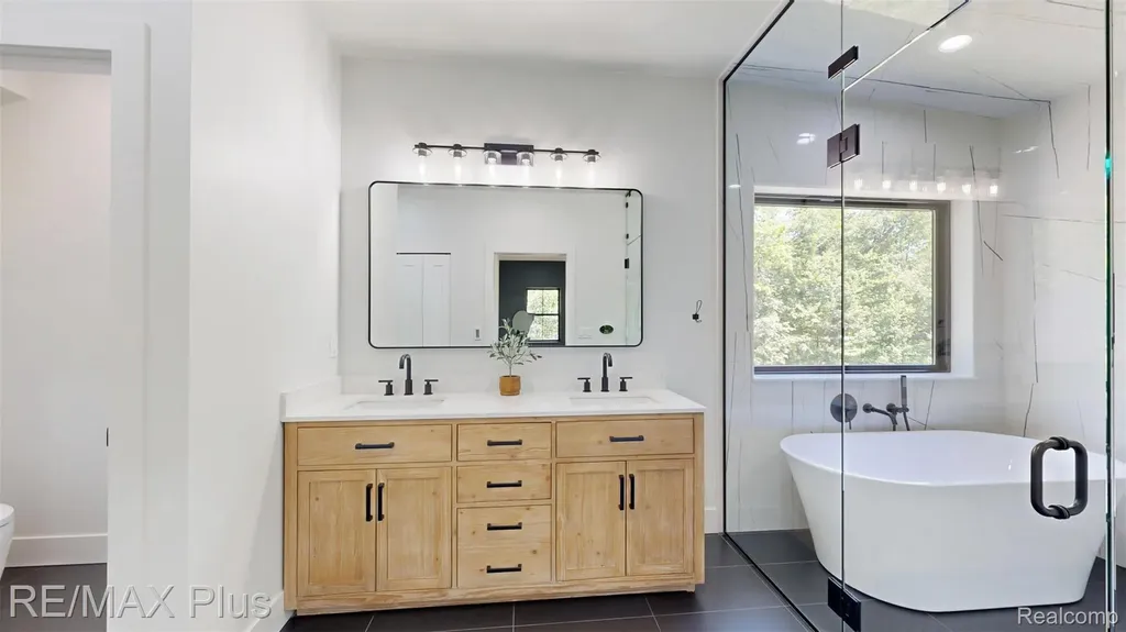 381 Miller Lake Road Deerfield Township MI 48421