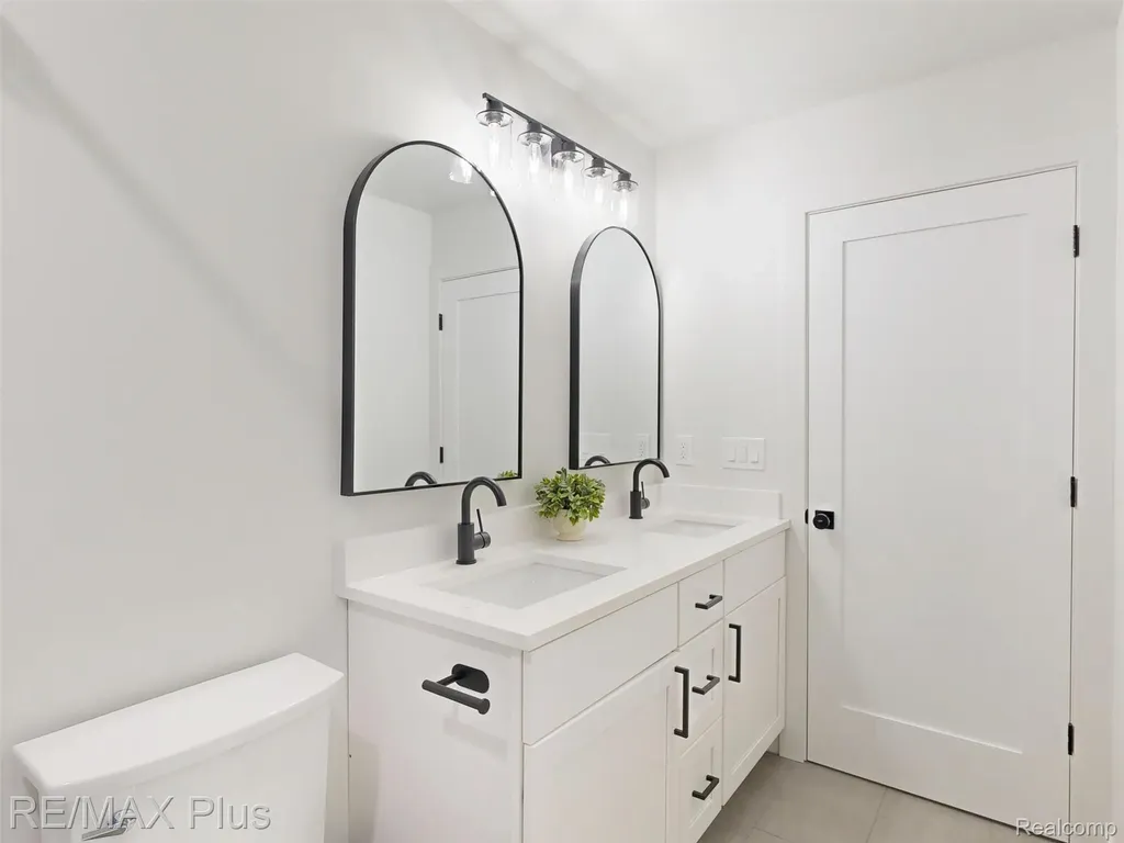 381 Miller Lake Road Deerfield Township MI 48421