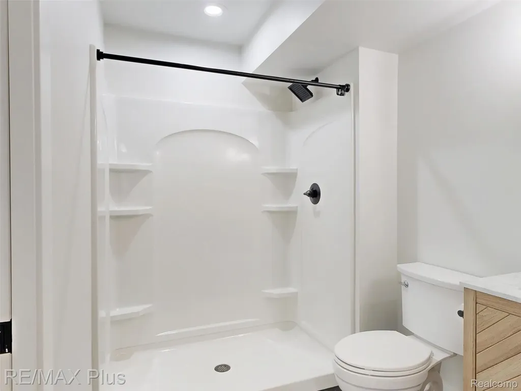 381 Miller Lake Road Deerfield Township MI 48421