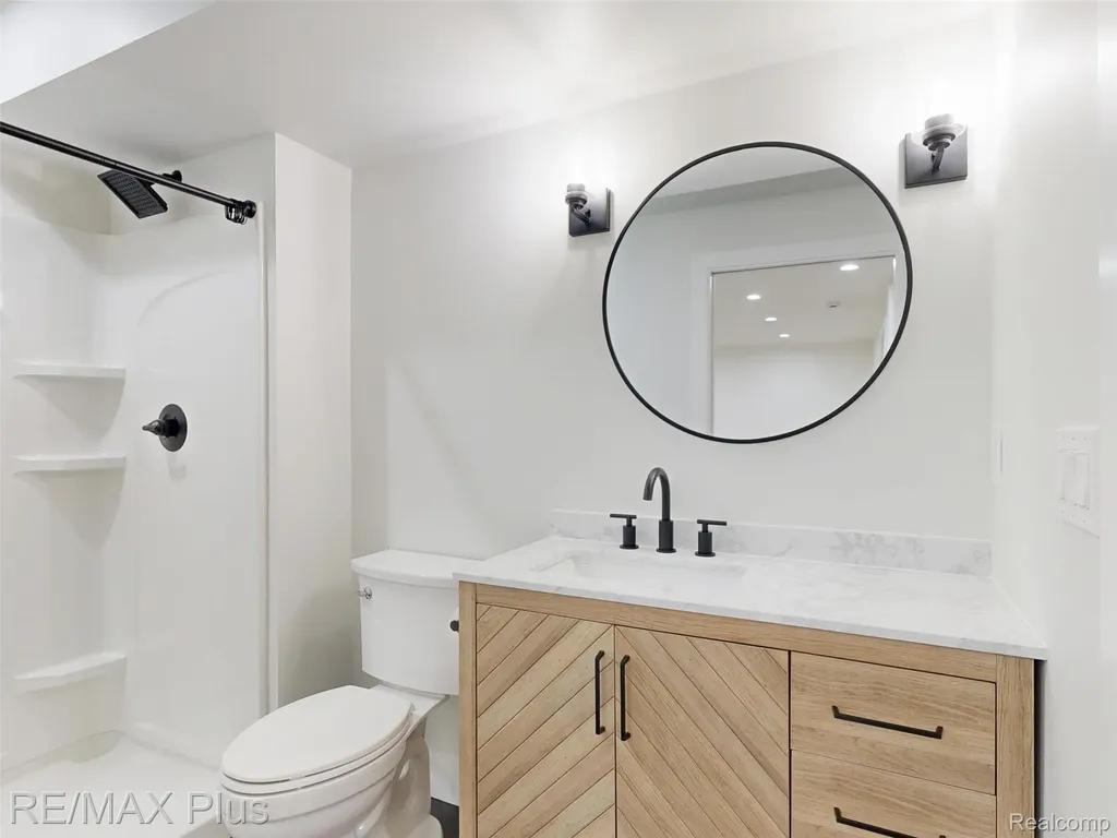 381 Miller Lake Road Deerfield Township MI 48421