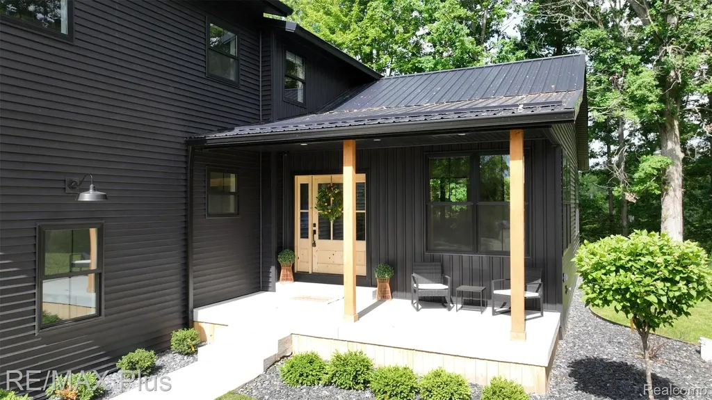381 Miller Lake Road Deerfield Township MI 48421